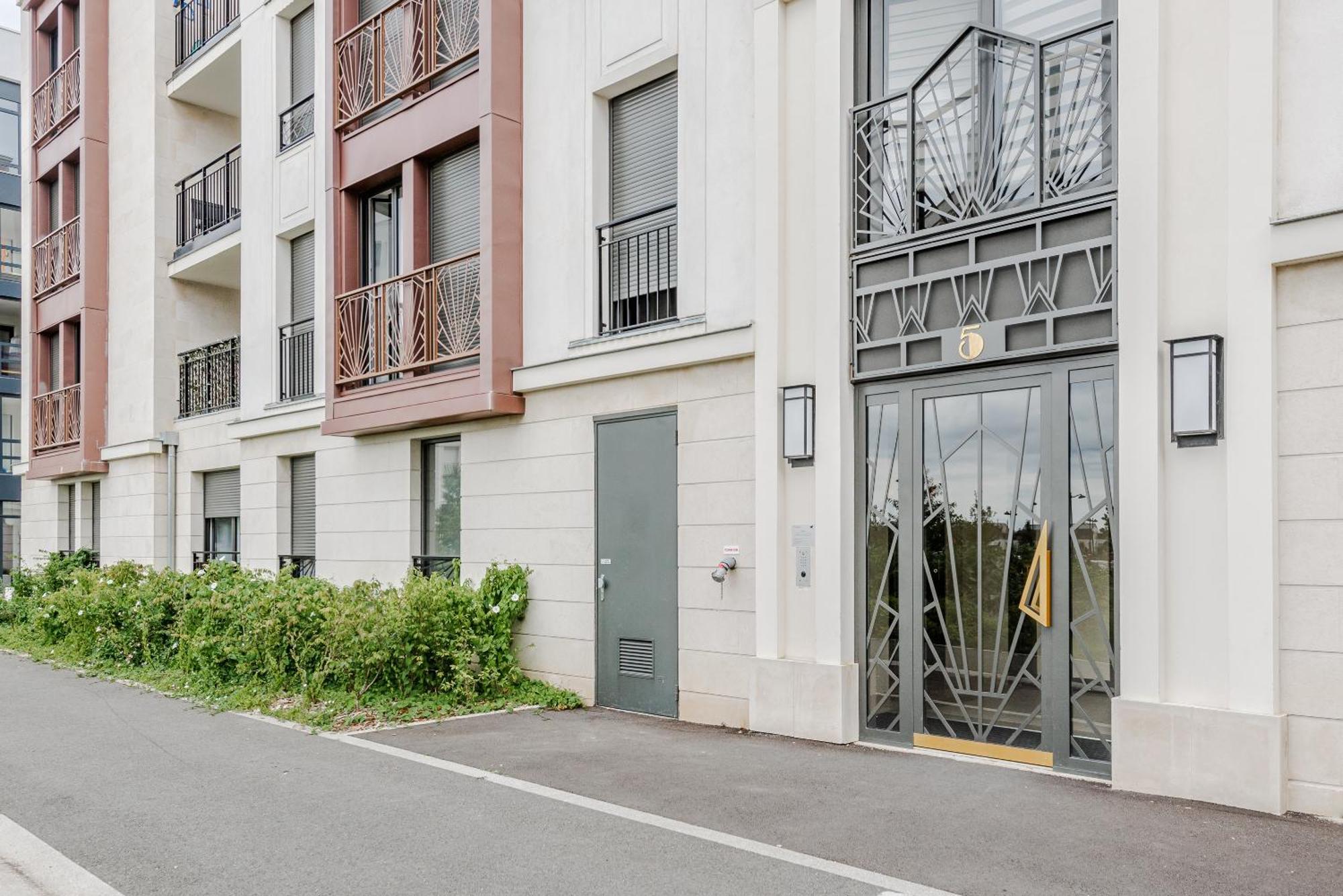 L'Eden - T2 Neuf Avec Loggia Et Parking Prive - Proche Rer A & Disneyland Chessy  Exterior foto